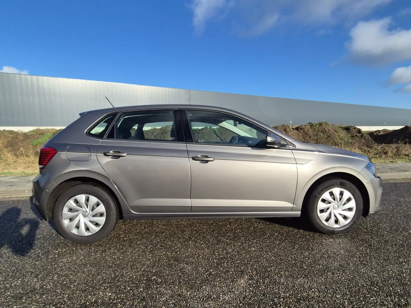 Volkswagen Polo 1.0 TSI Comfortline Business Automaat Apple-Carpla Grau - 2