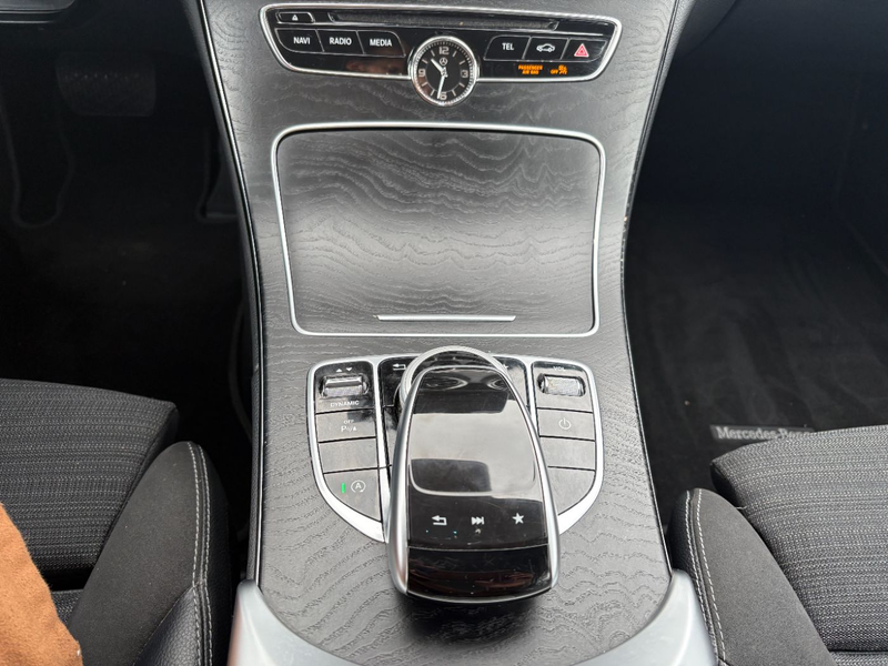 Mercedes-Benz C 250 CGI Exclusive LED, Navi, SHZ, Kamera, BT — photo 15