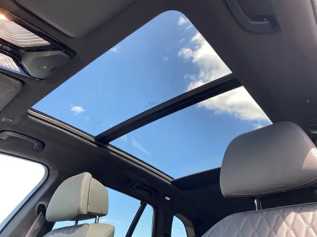BMW X5 view 15