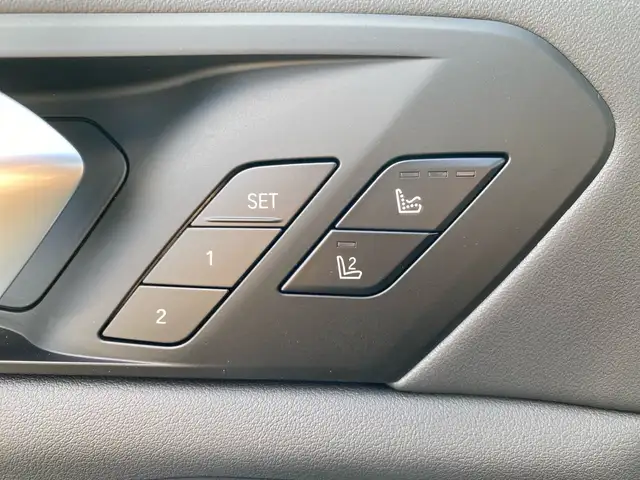 BMW X5 view 14