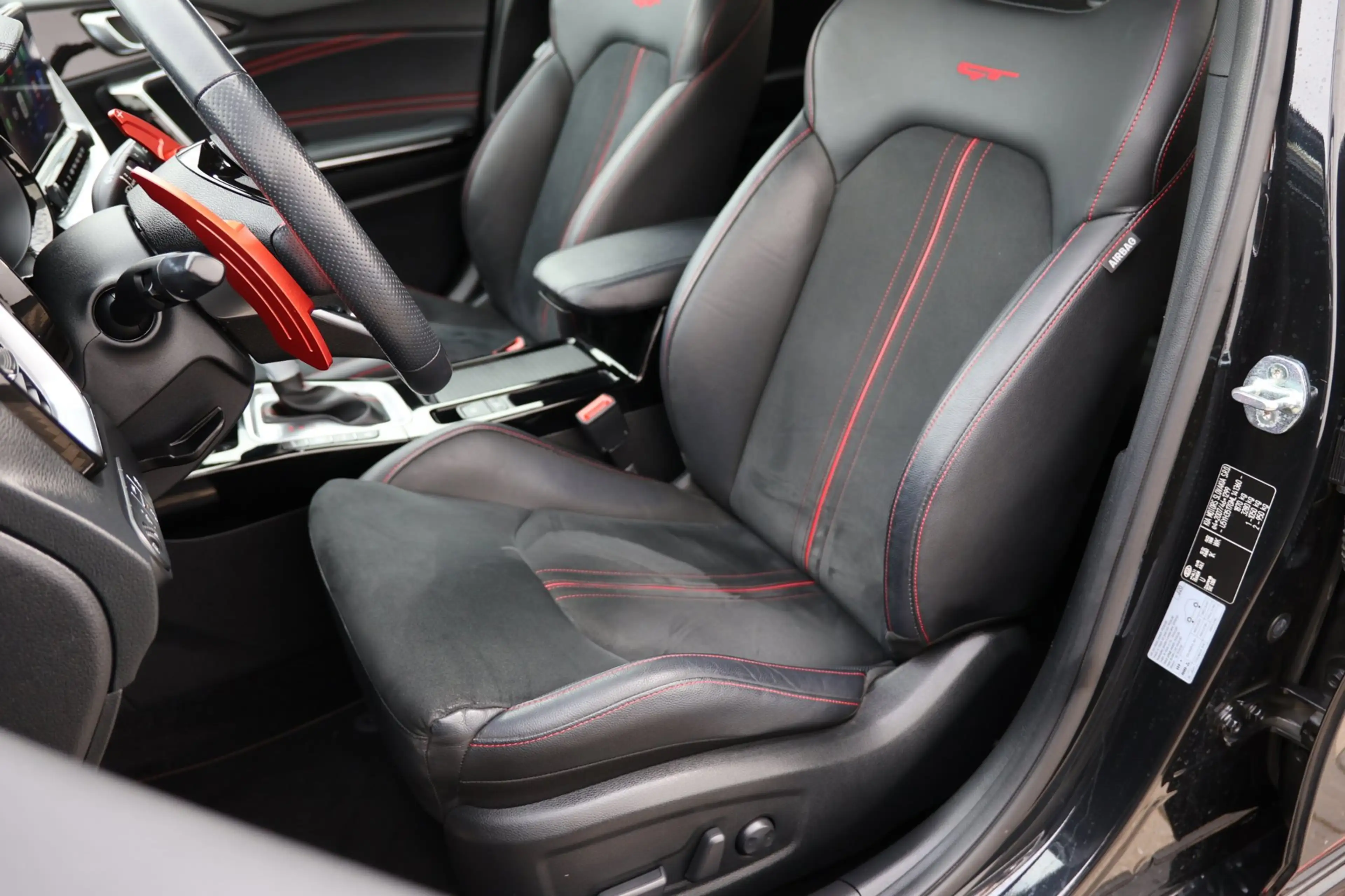 Kia Ceed / cee'd 1.6 T-GDi GT 204PK Pano Carplay JBL Keyless !! — photo 9