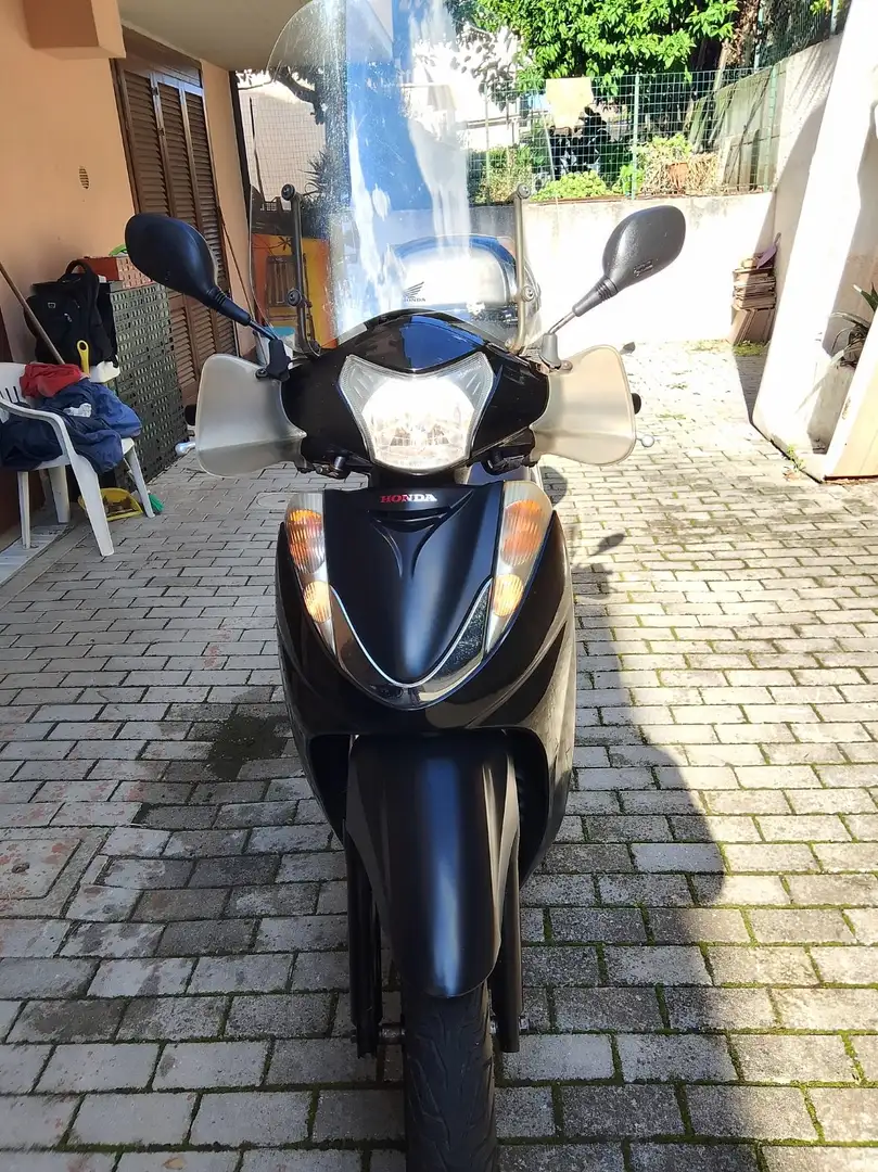 Honda SH 300 sport Noir - 2