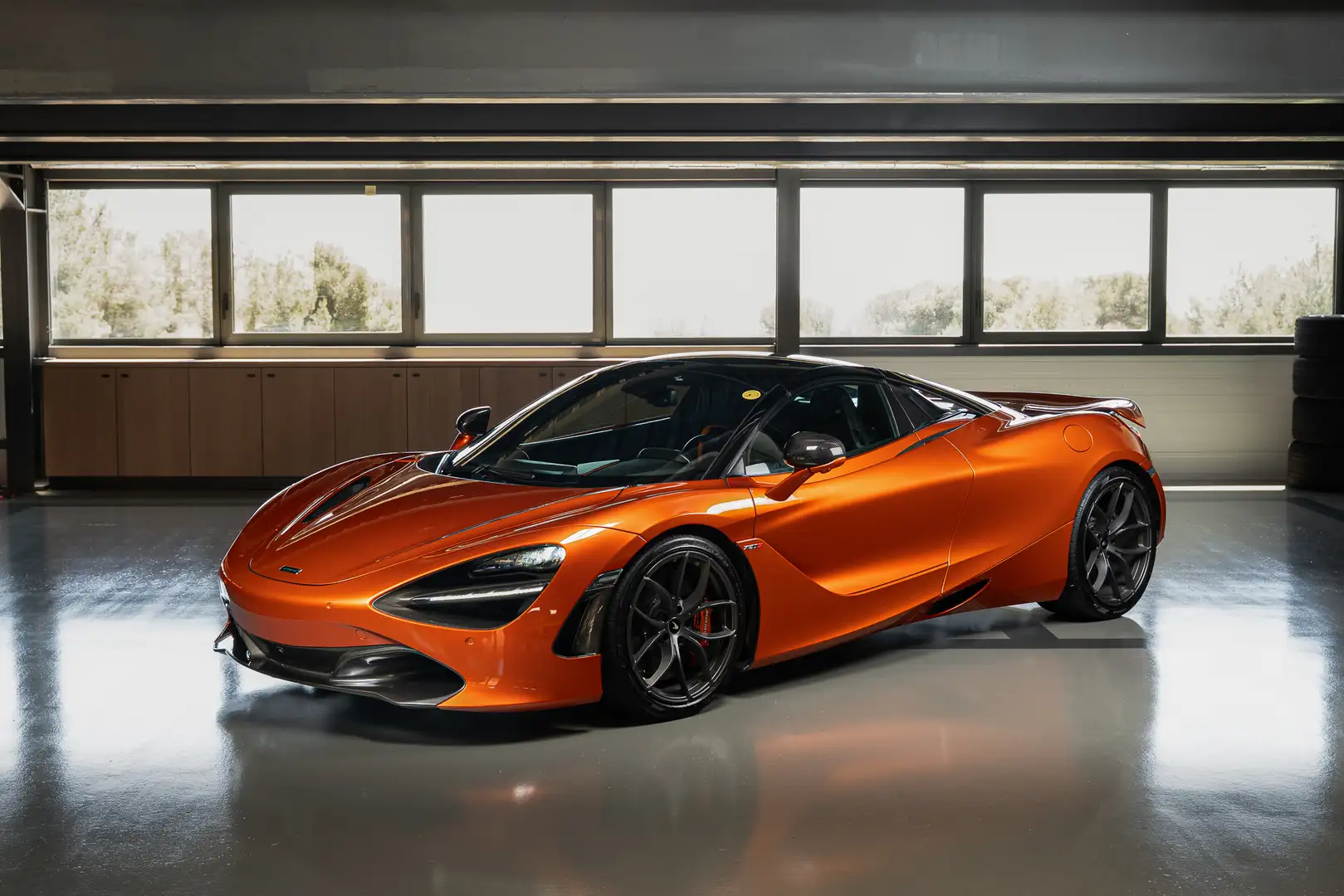 McLaren 720S Spider - 1