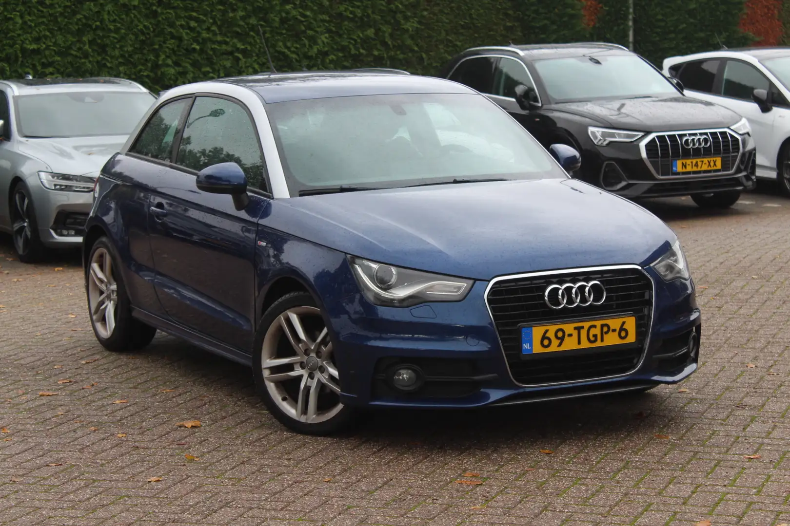 Audi A1 1.2 TFSI Pro Line S-Line / Navigatie / Bluetooth / Bleu - 1