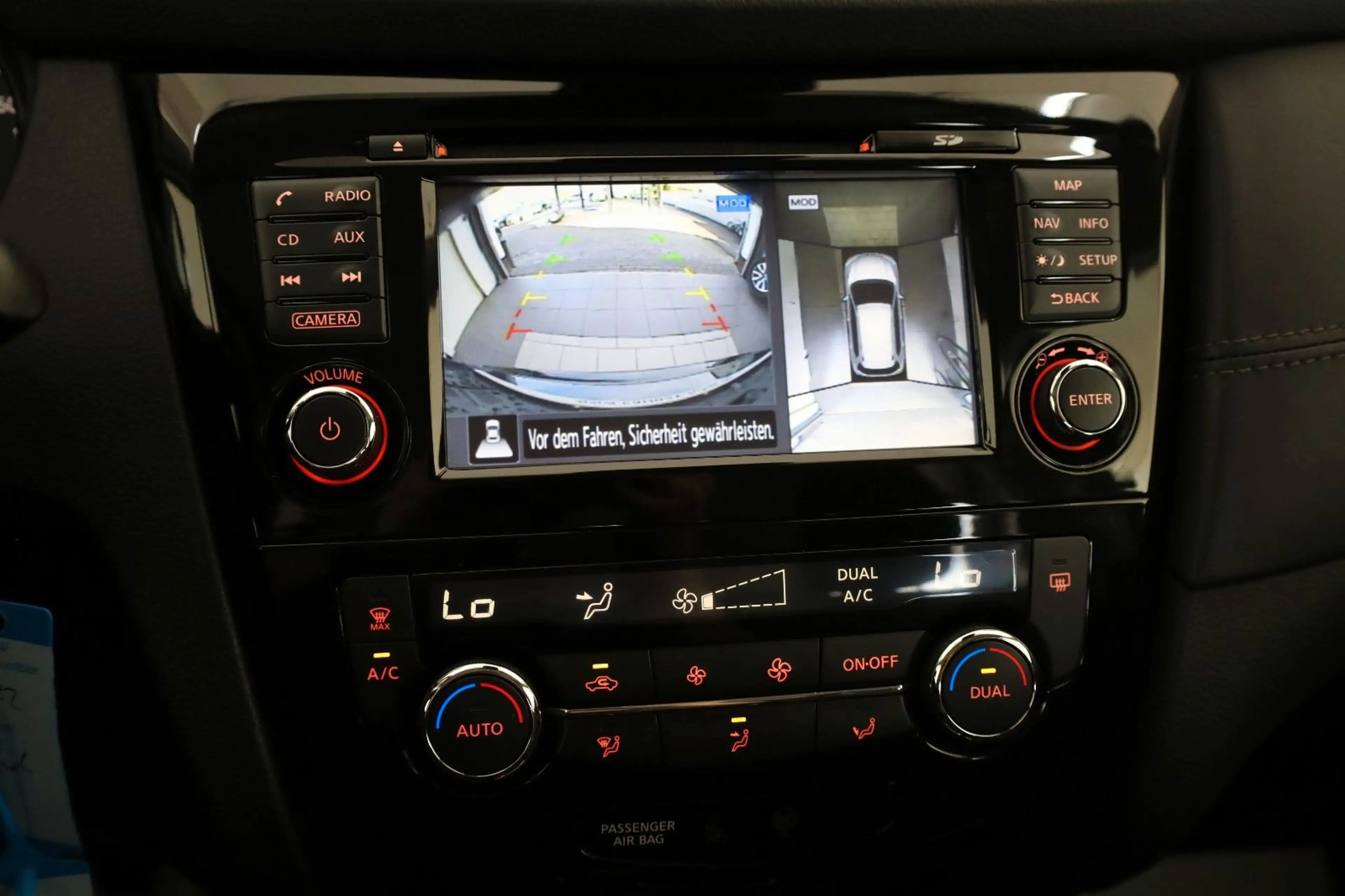 Nissan X-Trail Acenta Navi,Panorama,360°Kamera,SH,SR+WR — photo 18