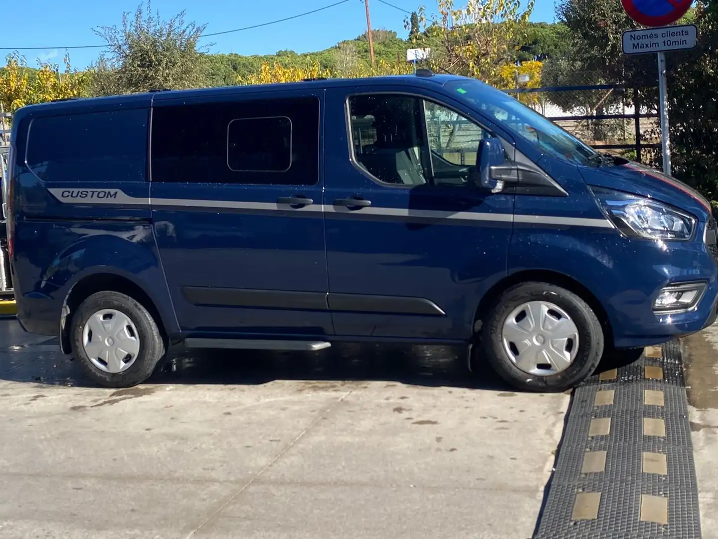 Ford Transit Custom - 1