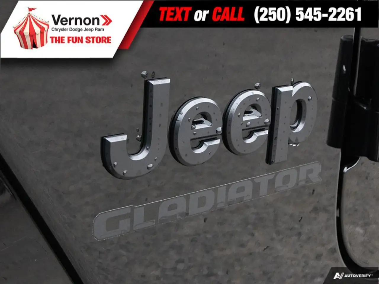 Jeep Gladiator снимка Jeep Gladiator