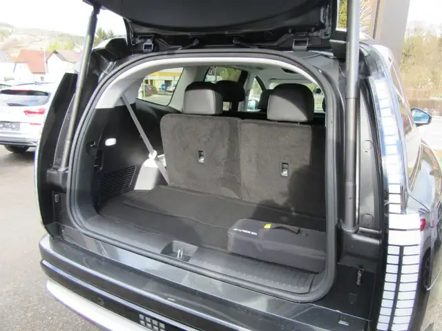Hyundai IONIQ 9 Prestige Line 4WD Ansicht 27