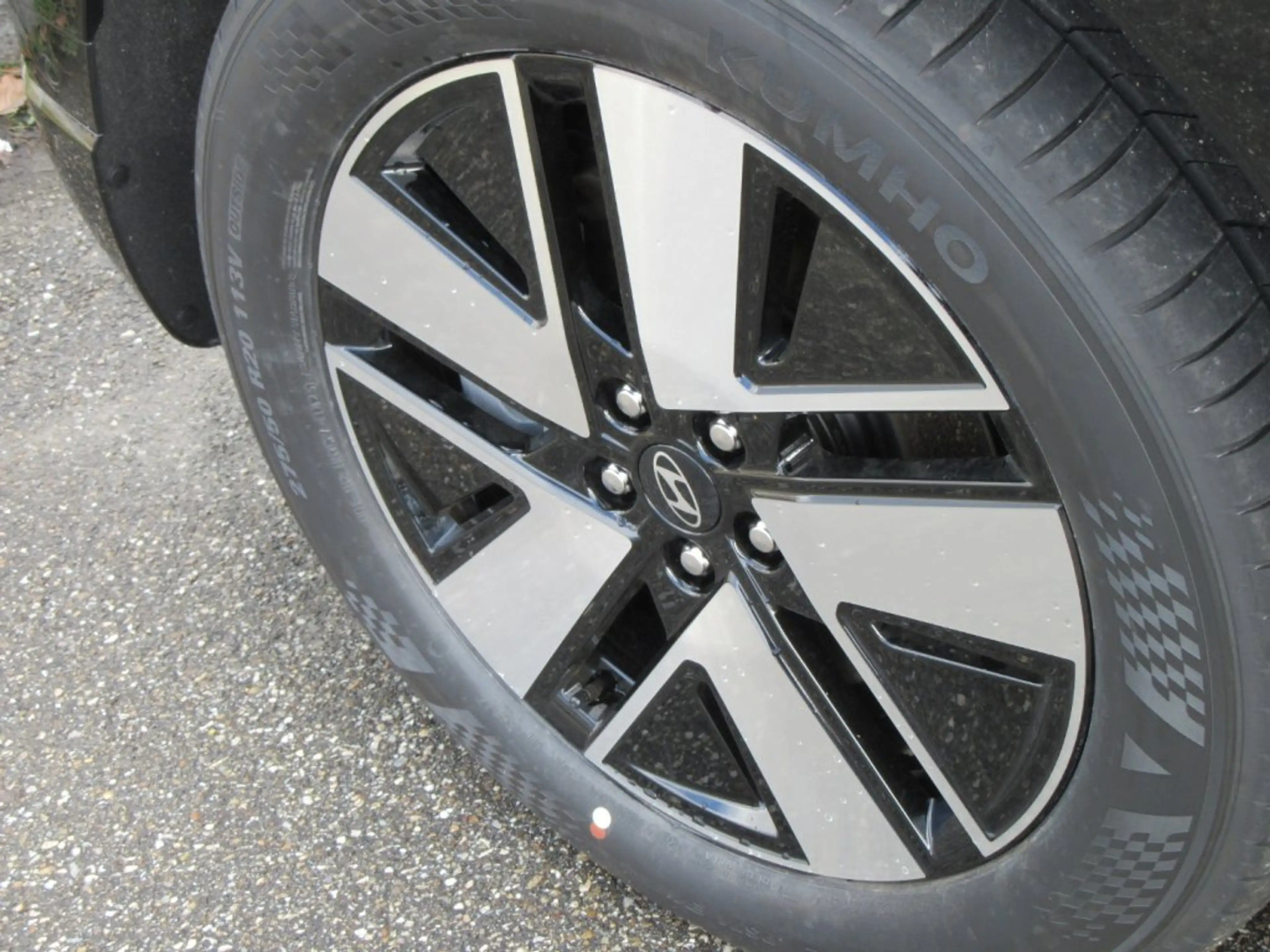 Hyundai IONIQ 9 Prestige Line 4WD — photo 4