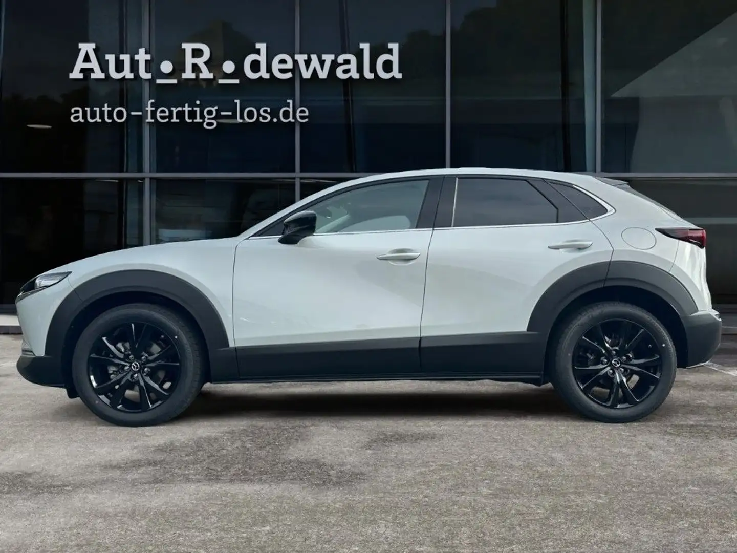 Mazda CX-30 e-SKYACTIVE G 140 Aut. HOMURA Weiß - 2
