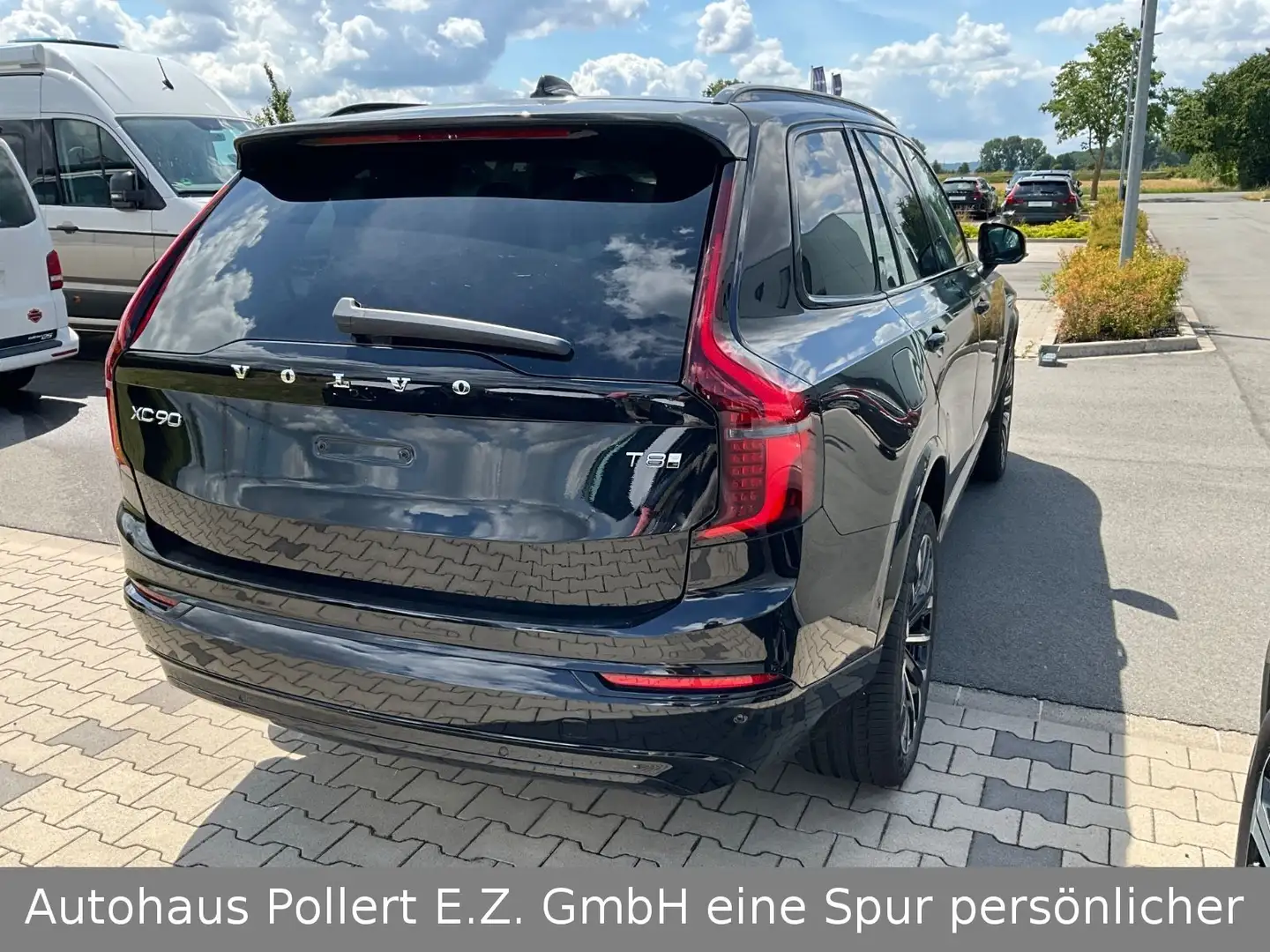 Volvo XC90 T8 Ultra Dark Recharge Plug-In Hybrid AWD Schwarz - 2