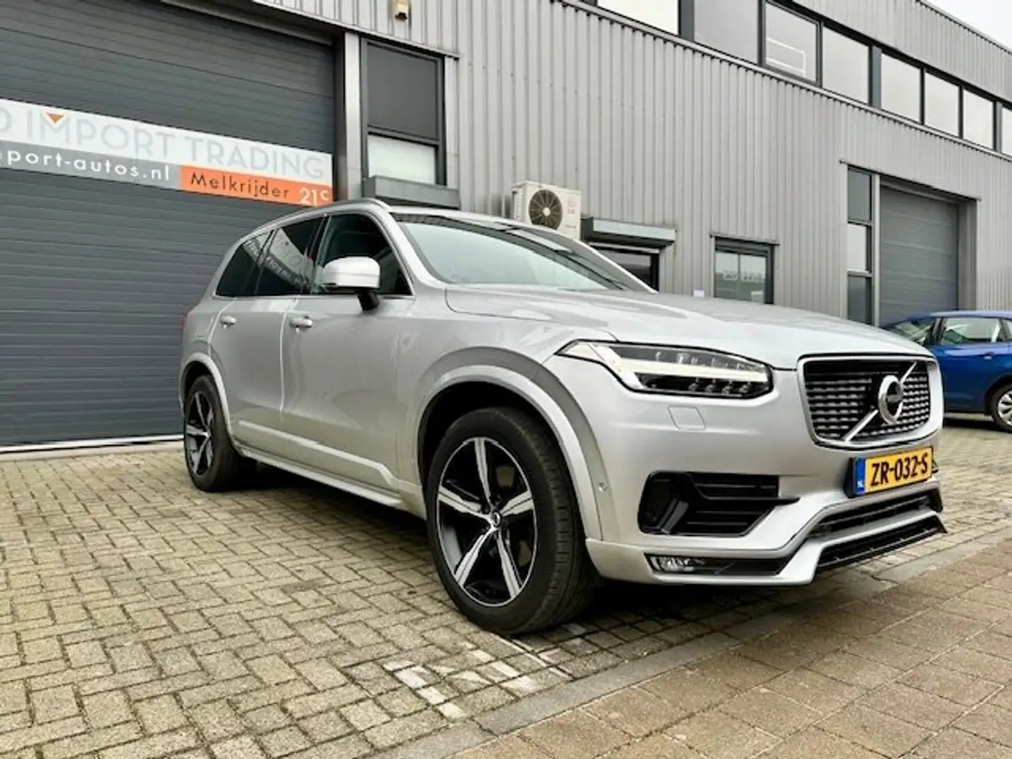 Volvo XC90 XC90 2.0 D5 AWD Inscript. 7-zitter Silber - 2