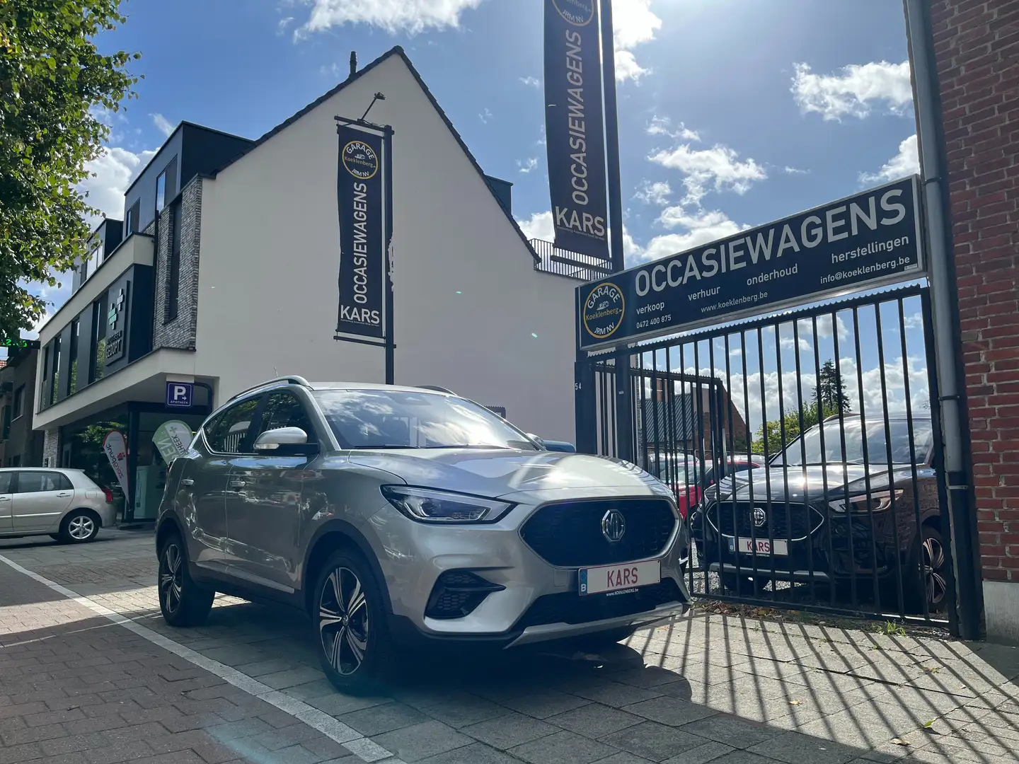 MG ZS ZS ICE/NIEUW/BTW AFTREKBAAR/CAMERA/GARANTIE Gris - 1