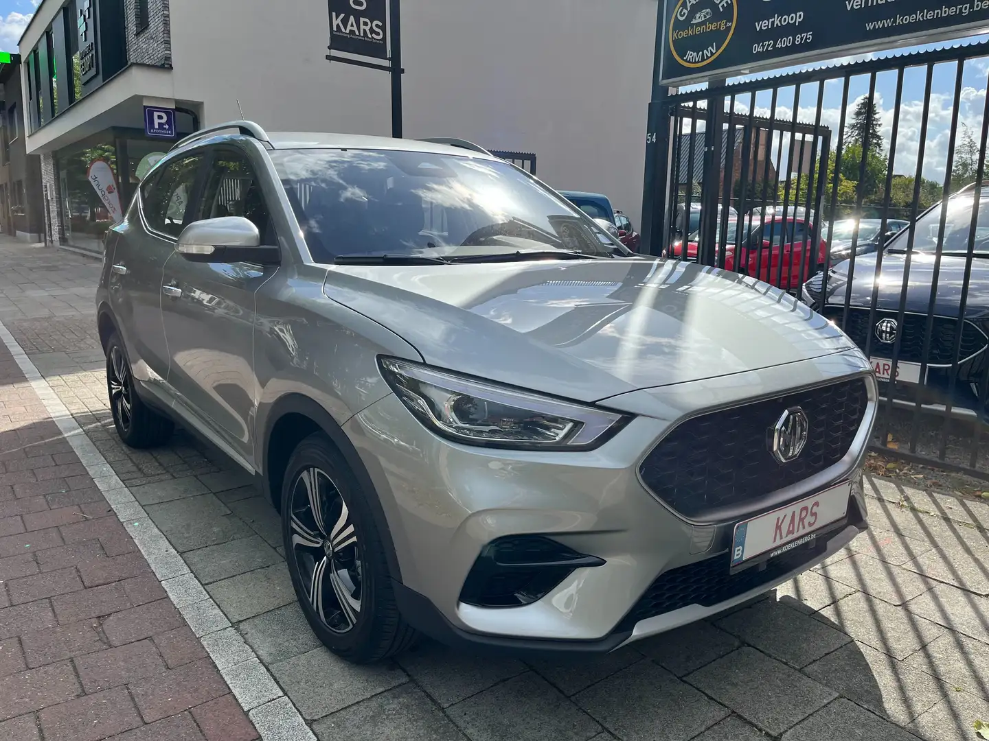 MG ZS ZS ICE/NIEUW/BTW AFTREKBAAR/CAMERA/GARANTIE Gris - 2