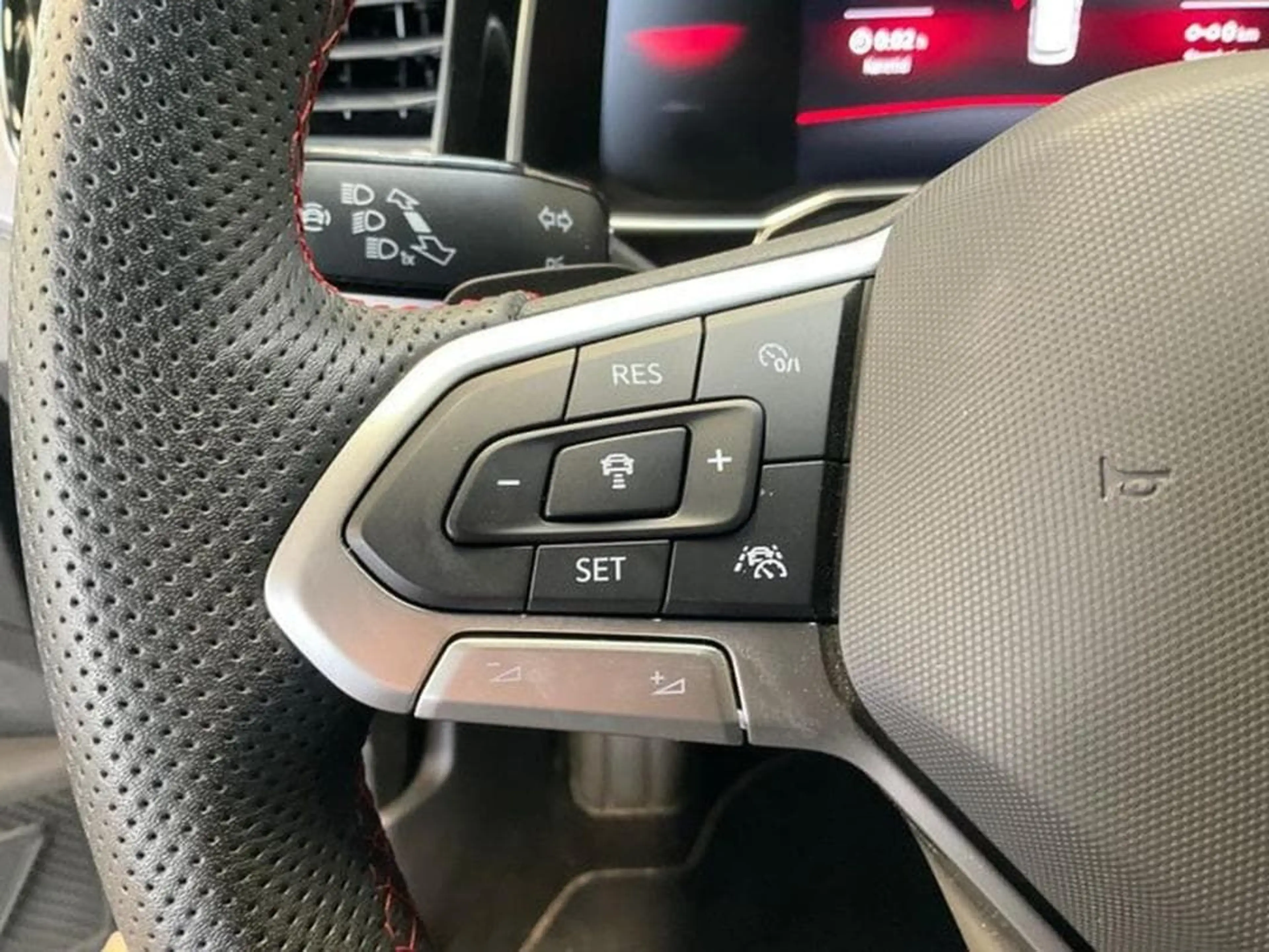 Volkswagen Polo GTI Matrix Travel Side Assist SHZ — photo 12