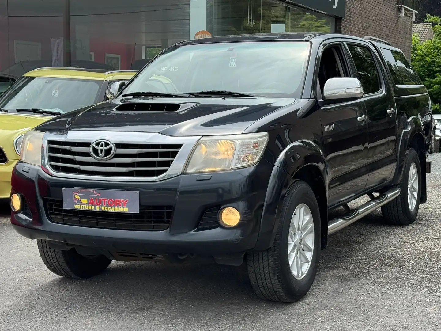 Toyota Hilux 3.0 D-4D 4WD Atacama Belge ! Noir - 2