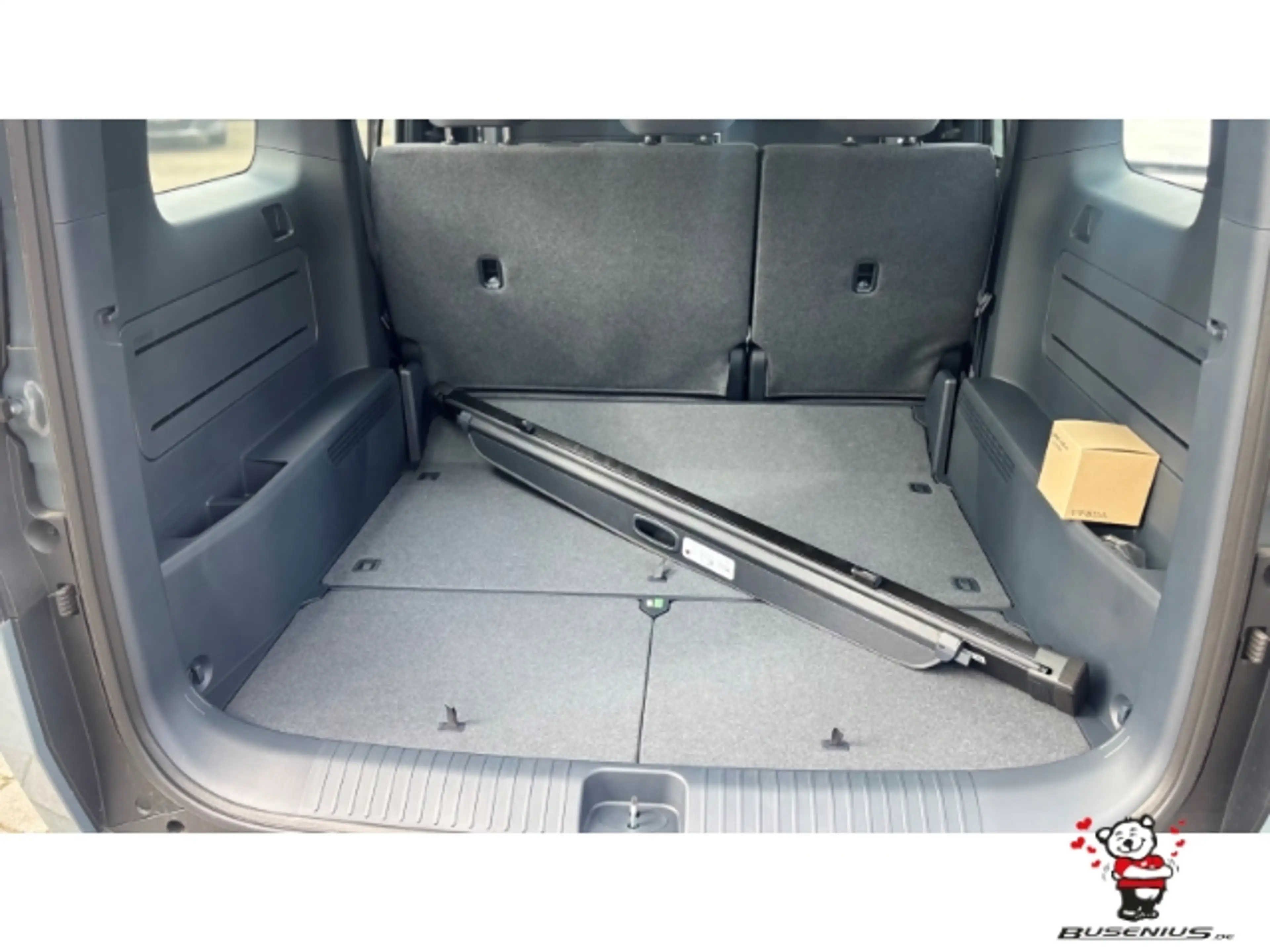 Kia PV5 Passenger Passenger 71.2 kWh Elite +5S+WP+SHZ+LED+PDC+16Zoll — photo 6