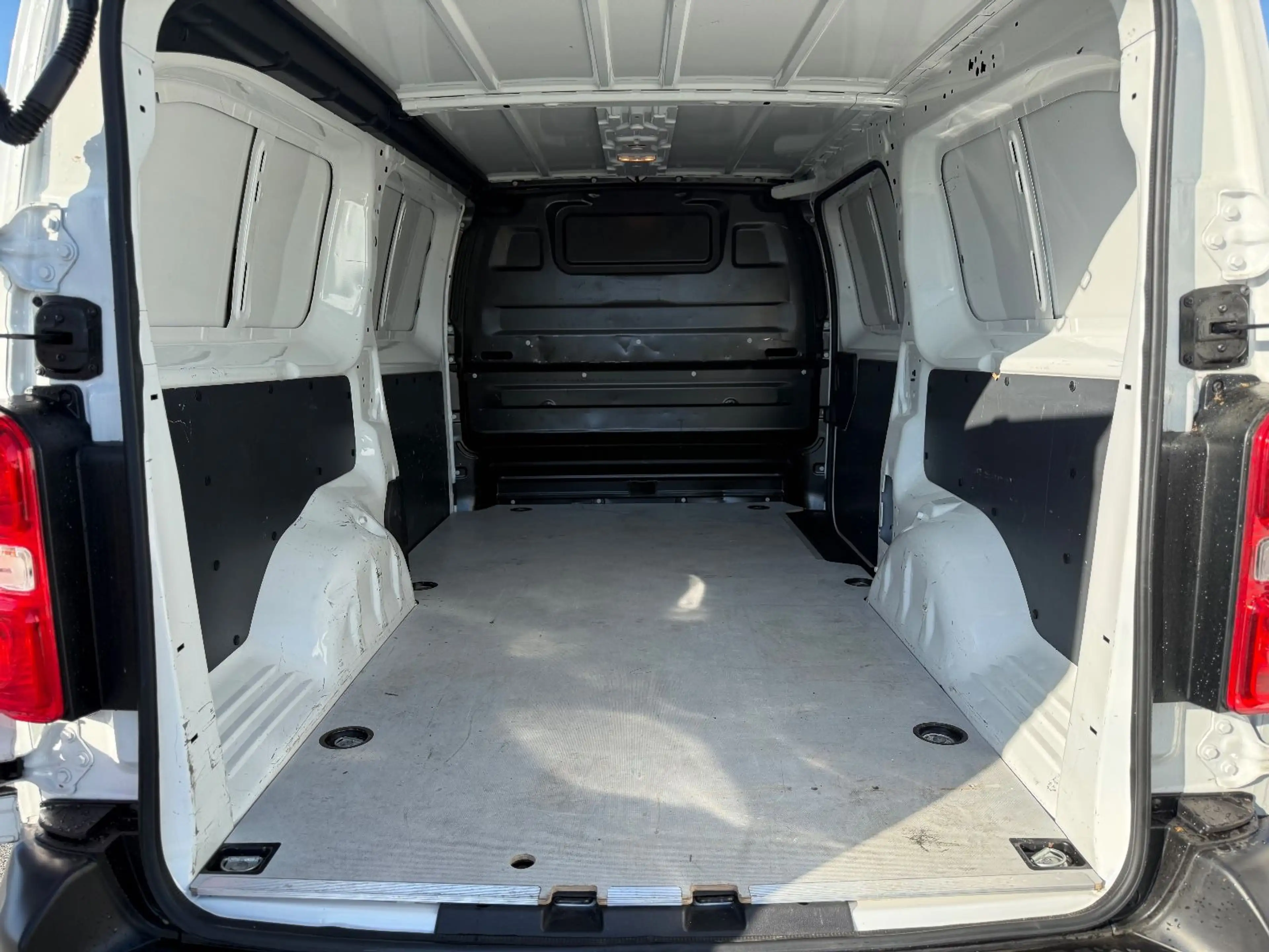 Peugeot Expert 2.0 HDI Premium L3 *1.HAND+LANG* — photo 13