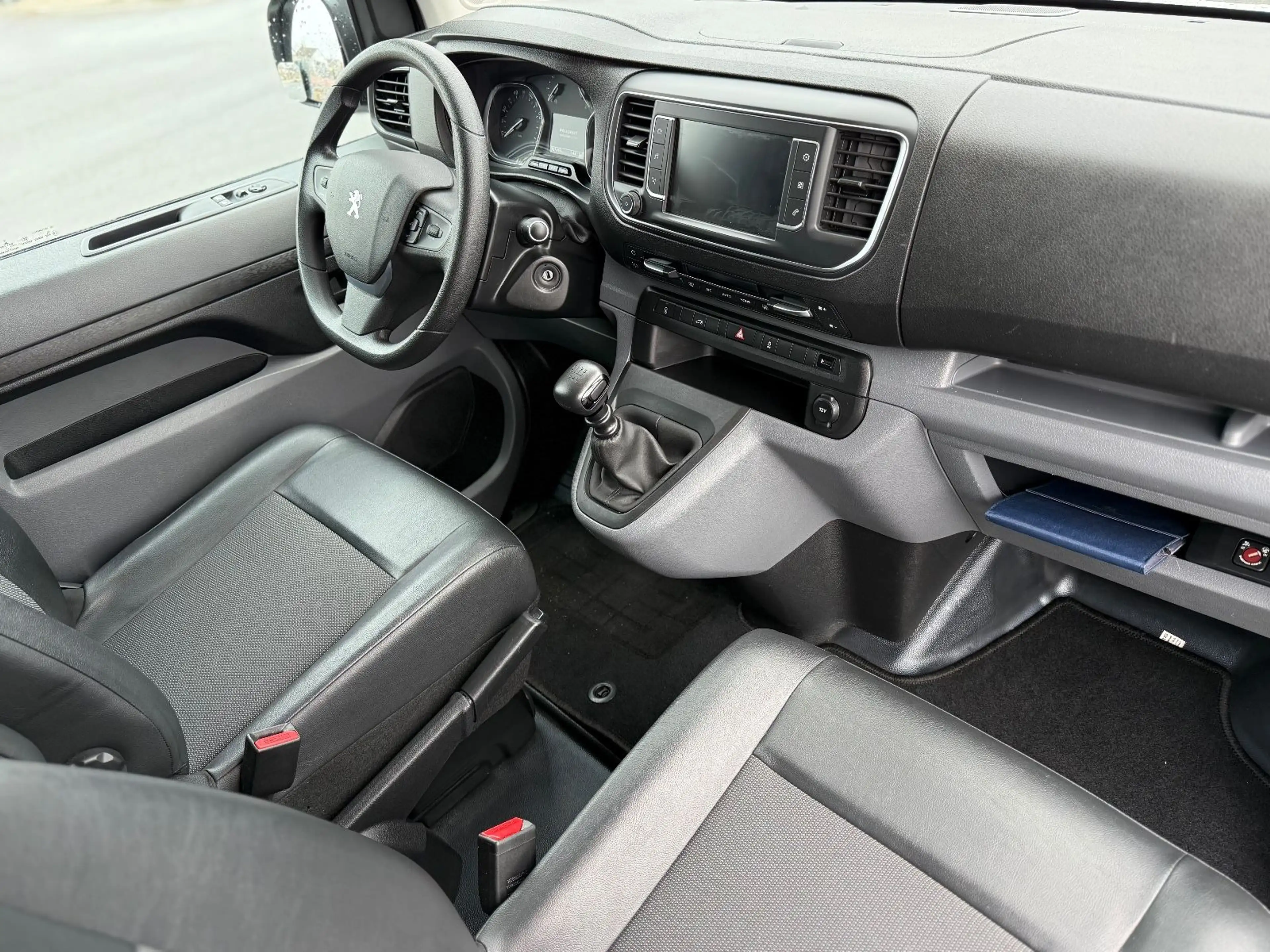 Peugeot Expert 2.0 HDI Premium L3 *1.HAND+LANG* — photo 5