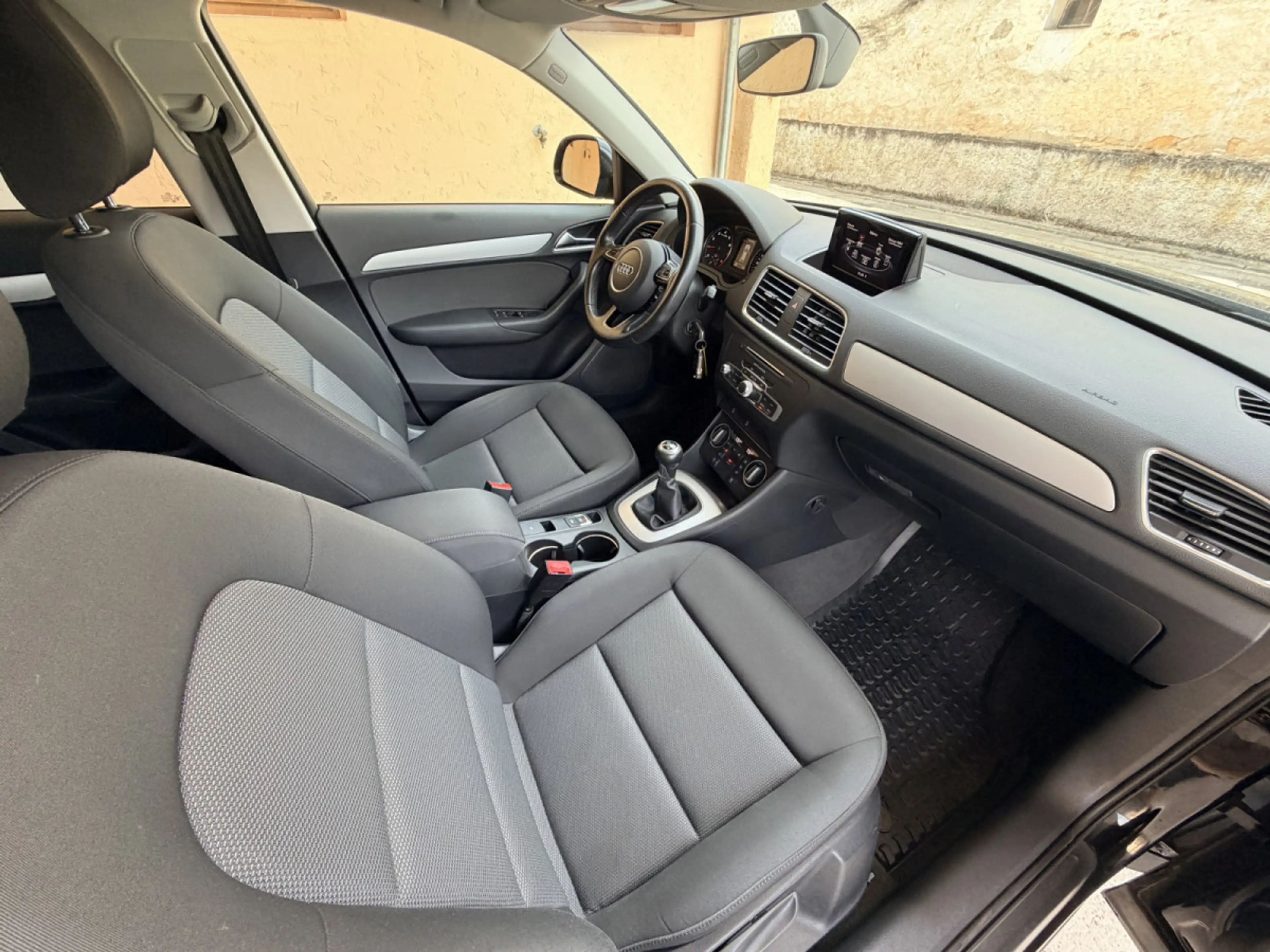 Audi Q3 Sport *FACELIFT* NAVI — photo 6