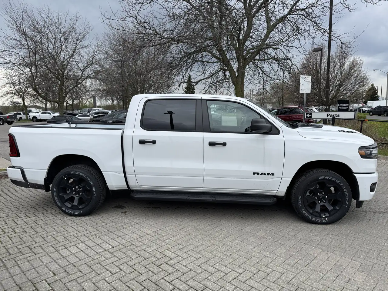 RAM 1500 снимка RAM 1500