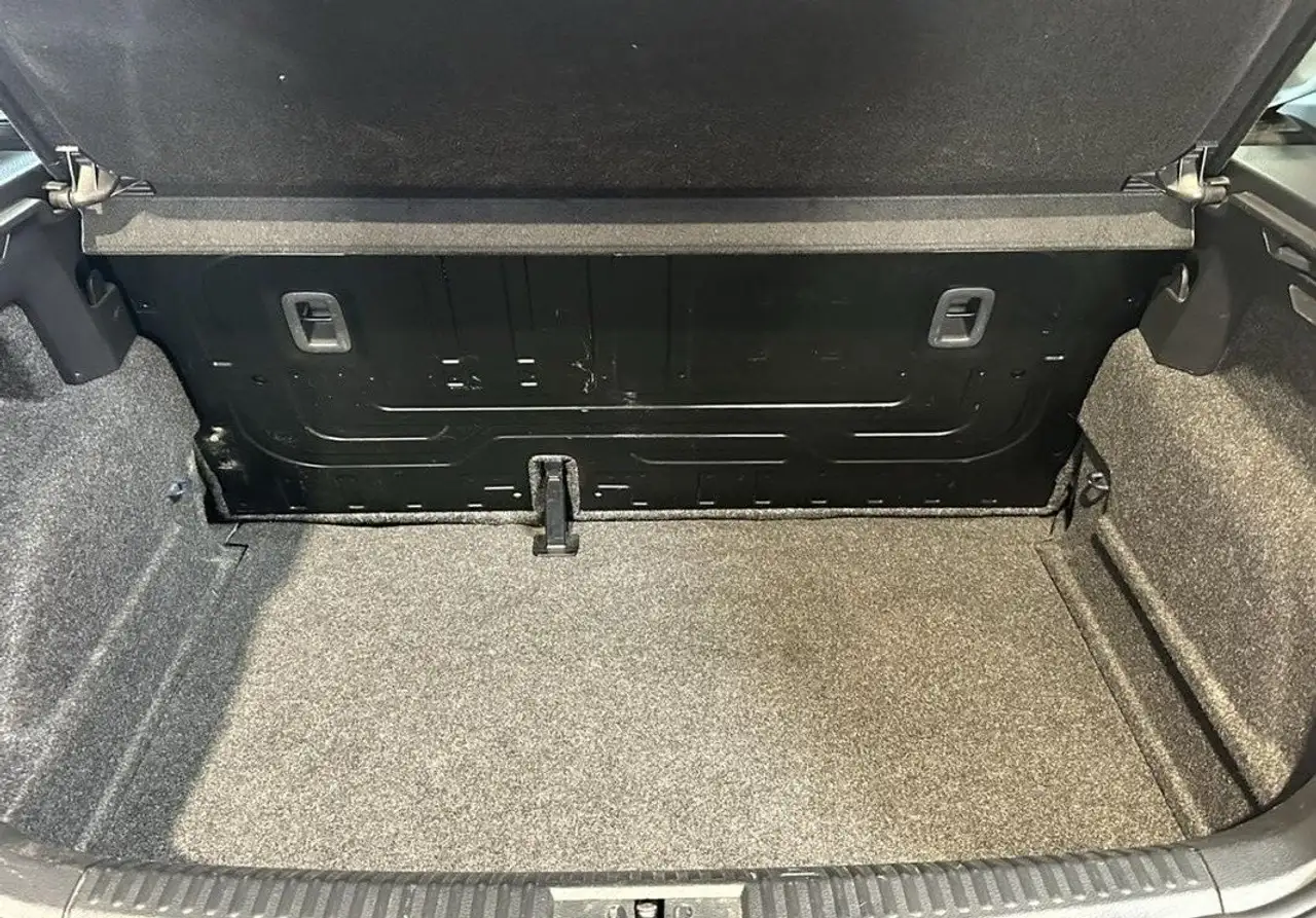 Volkswagen Polo Citadine 5 portes — photo 19