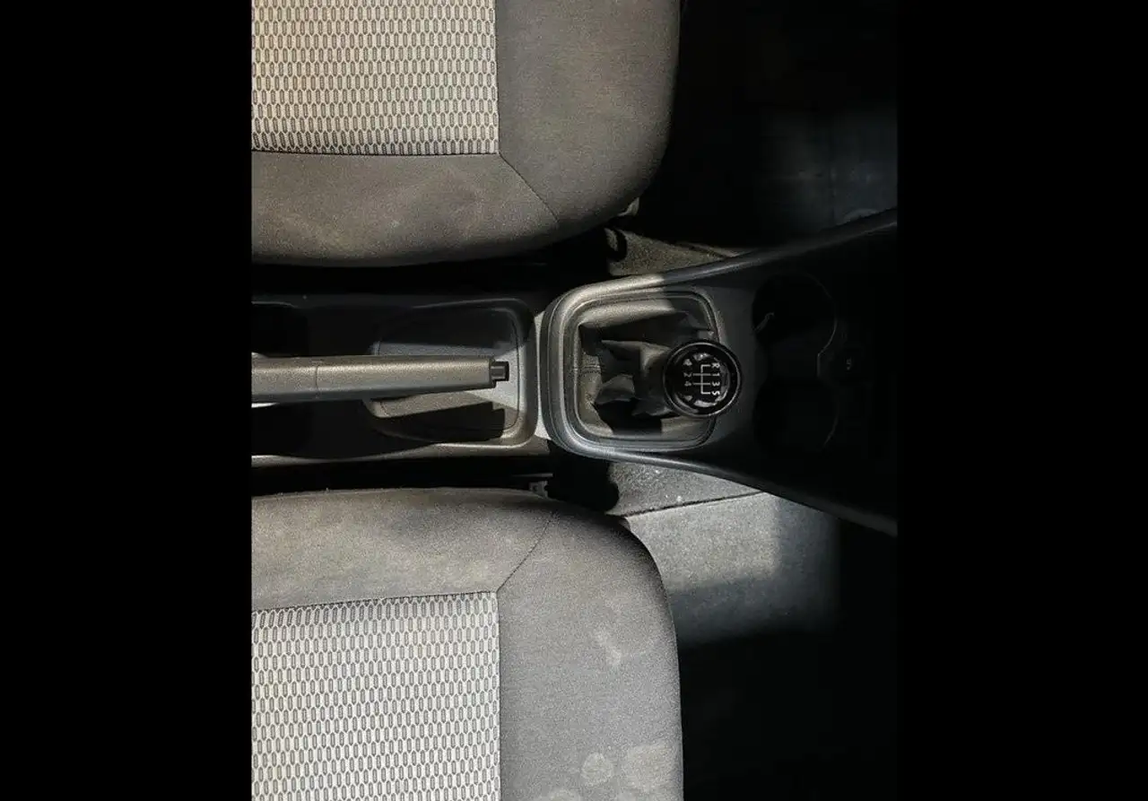 Volkswagen Polo Citadine 5 portes — photo 18
