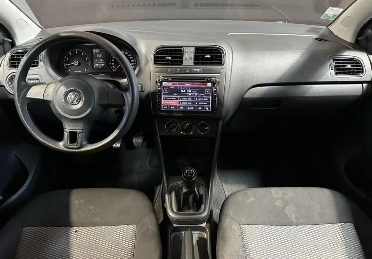 Volkswagen Polo Citadine 5 portes — photo 10