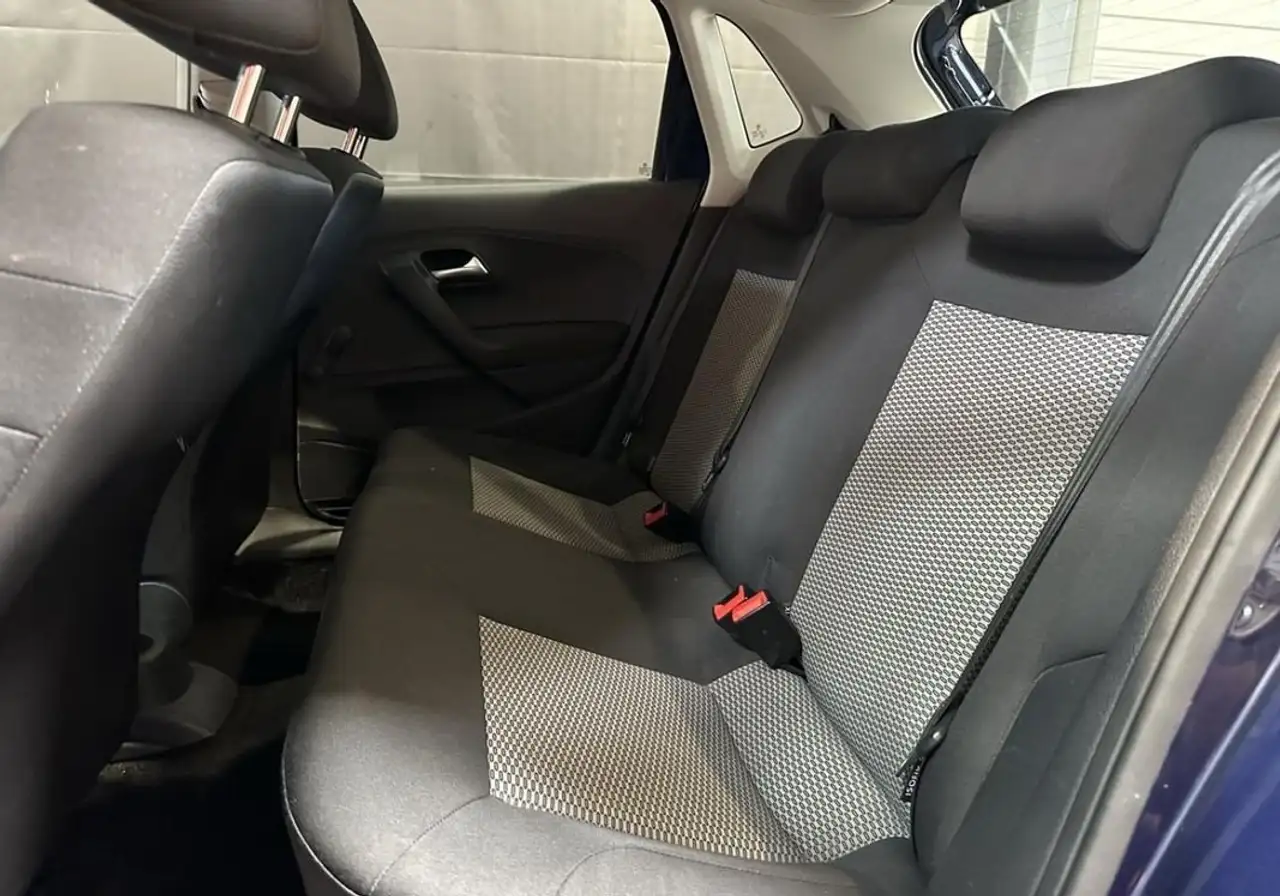 Volkswagen Polo Citadine 5 portes — photo 12