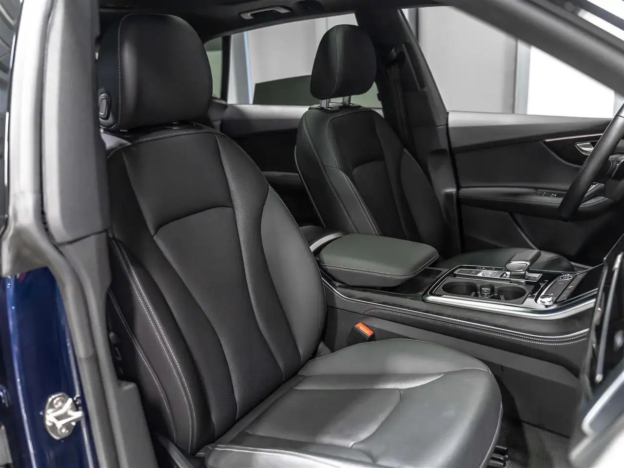 Audi Q8 fotografie Audi Q8