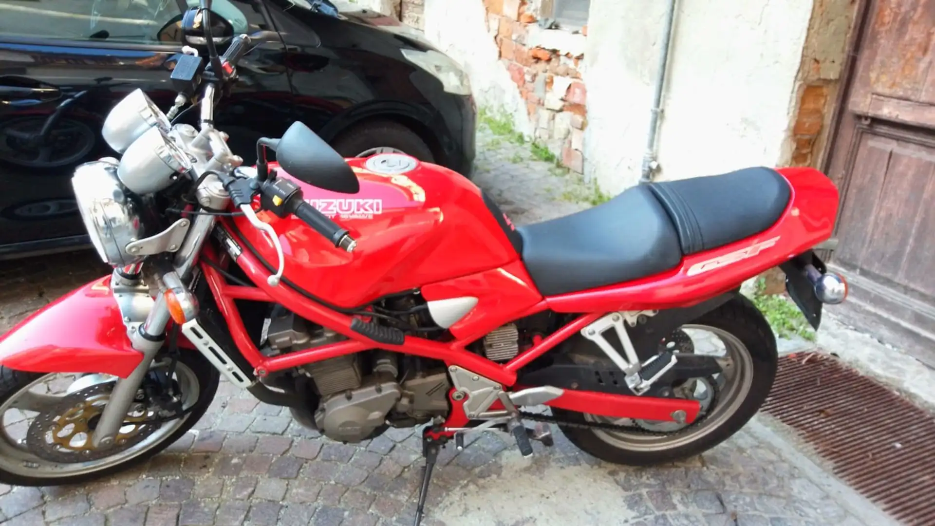 Suzuki Bandit 400 Roşu - 2