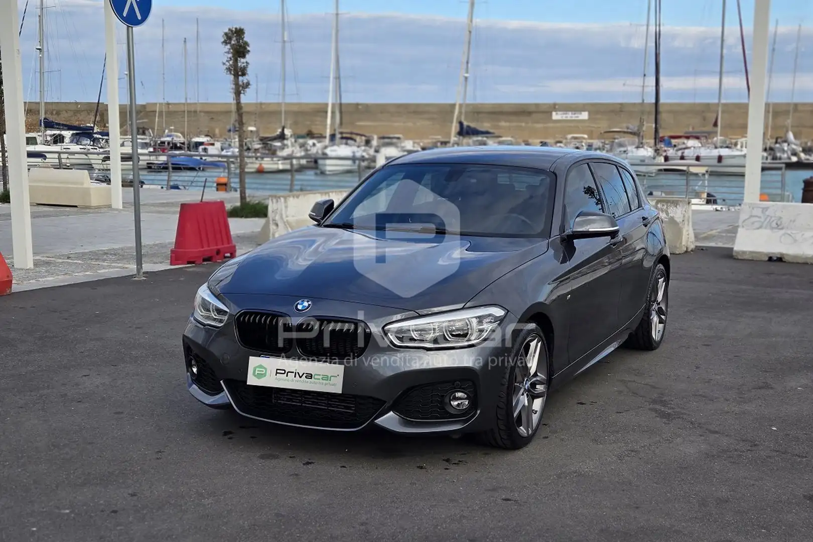 BMW 116 116d 5p. Msport Argent - 1