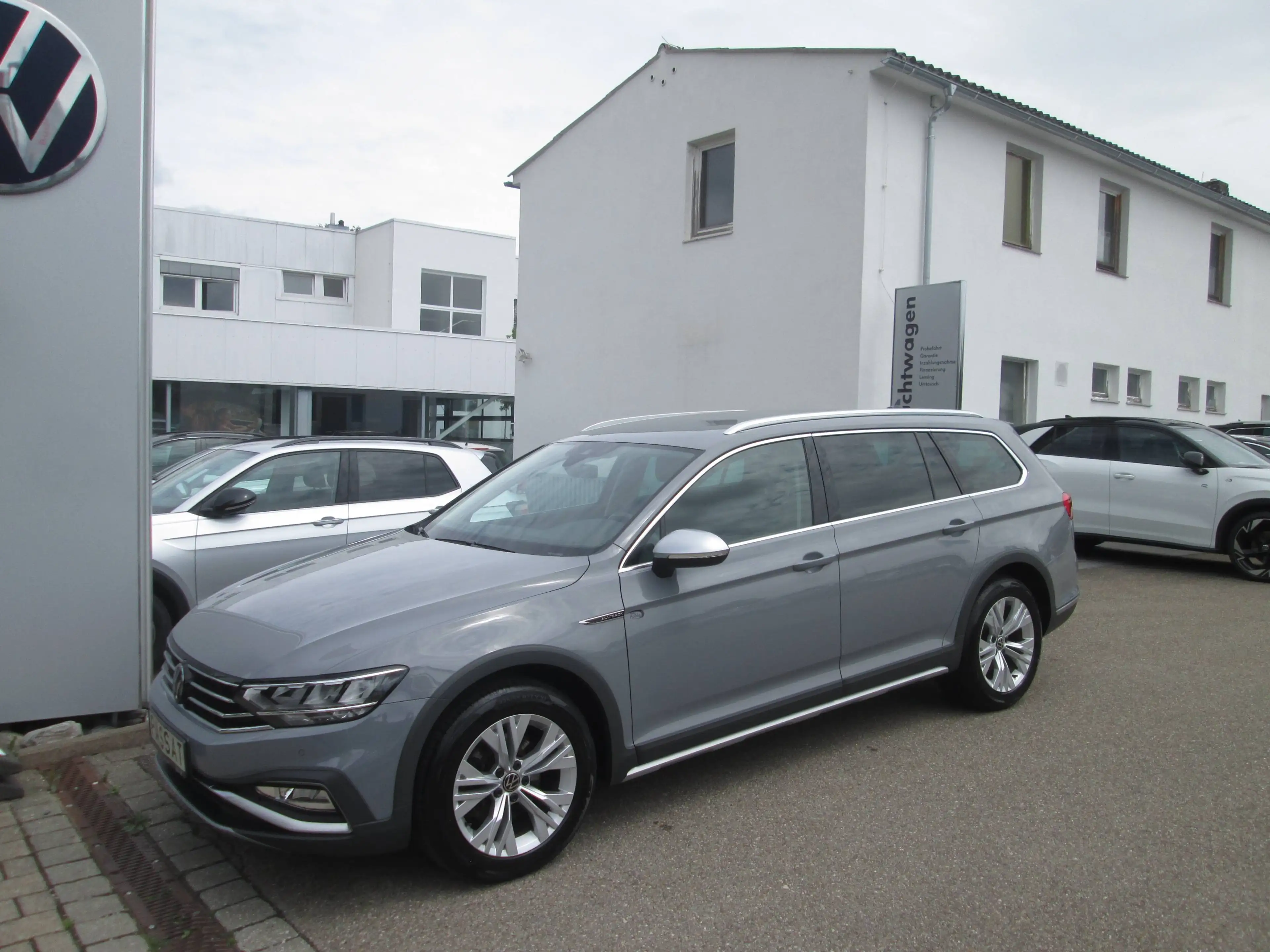 Volkswagen Passat Alltrack Alltrack 4Motion 2.0 TDI DSG AHK LED ACC REAR VIEW