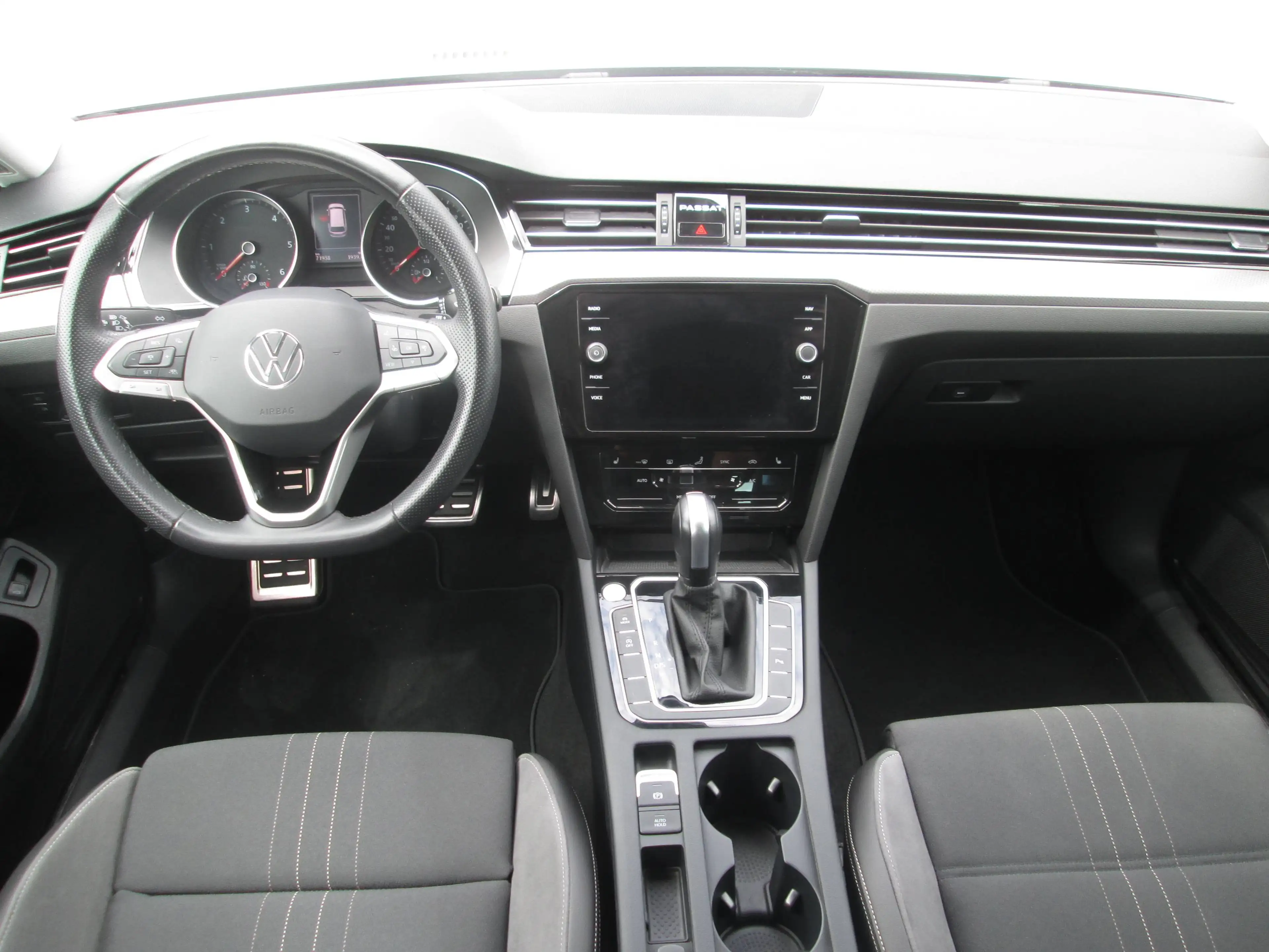 Volkswagen Passat Alltrack Alltrack 4Motion 2.0 TDI DSG AHK LED ACC REAR VIEW — photo 7
