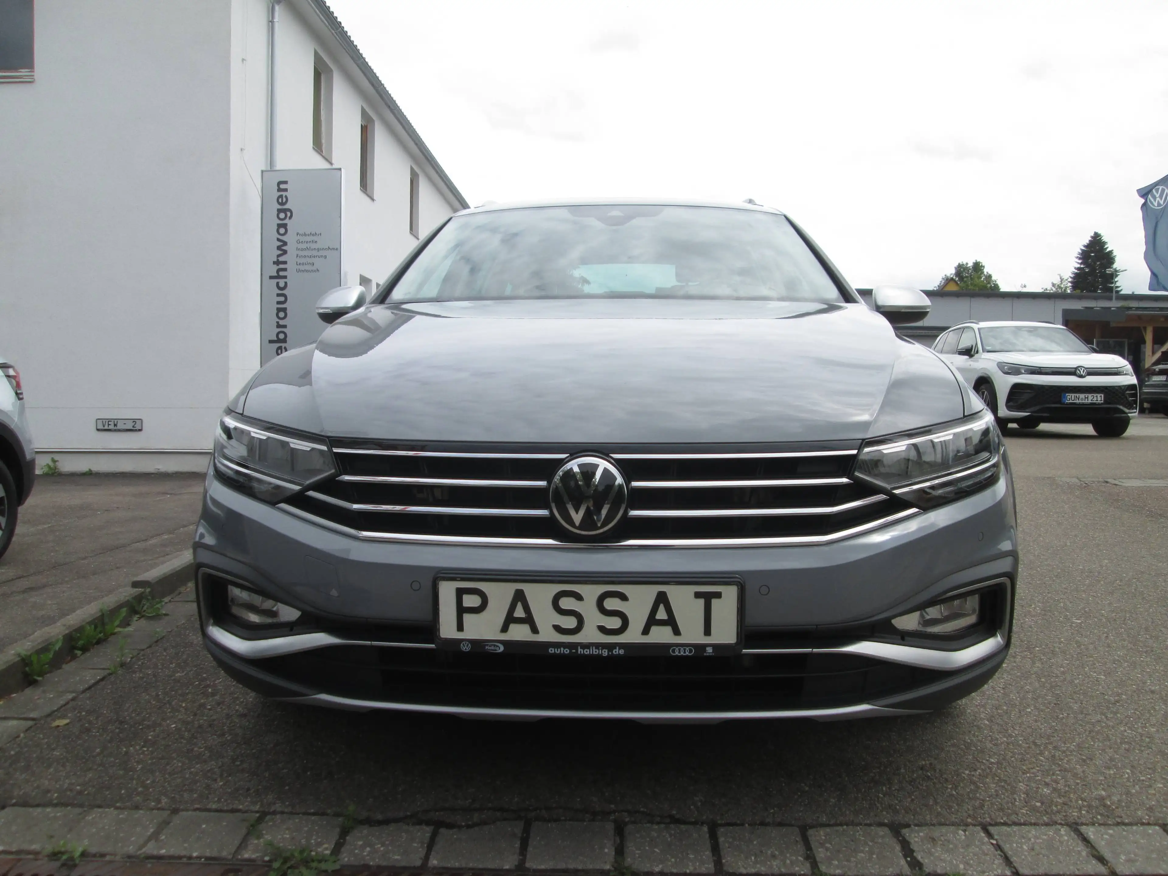 Volkswagen Passat Alltrack Alltrack 4Motion 2.0 TDI DSG AHK LED ACC REAR VIEW — photo 14