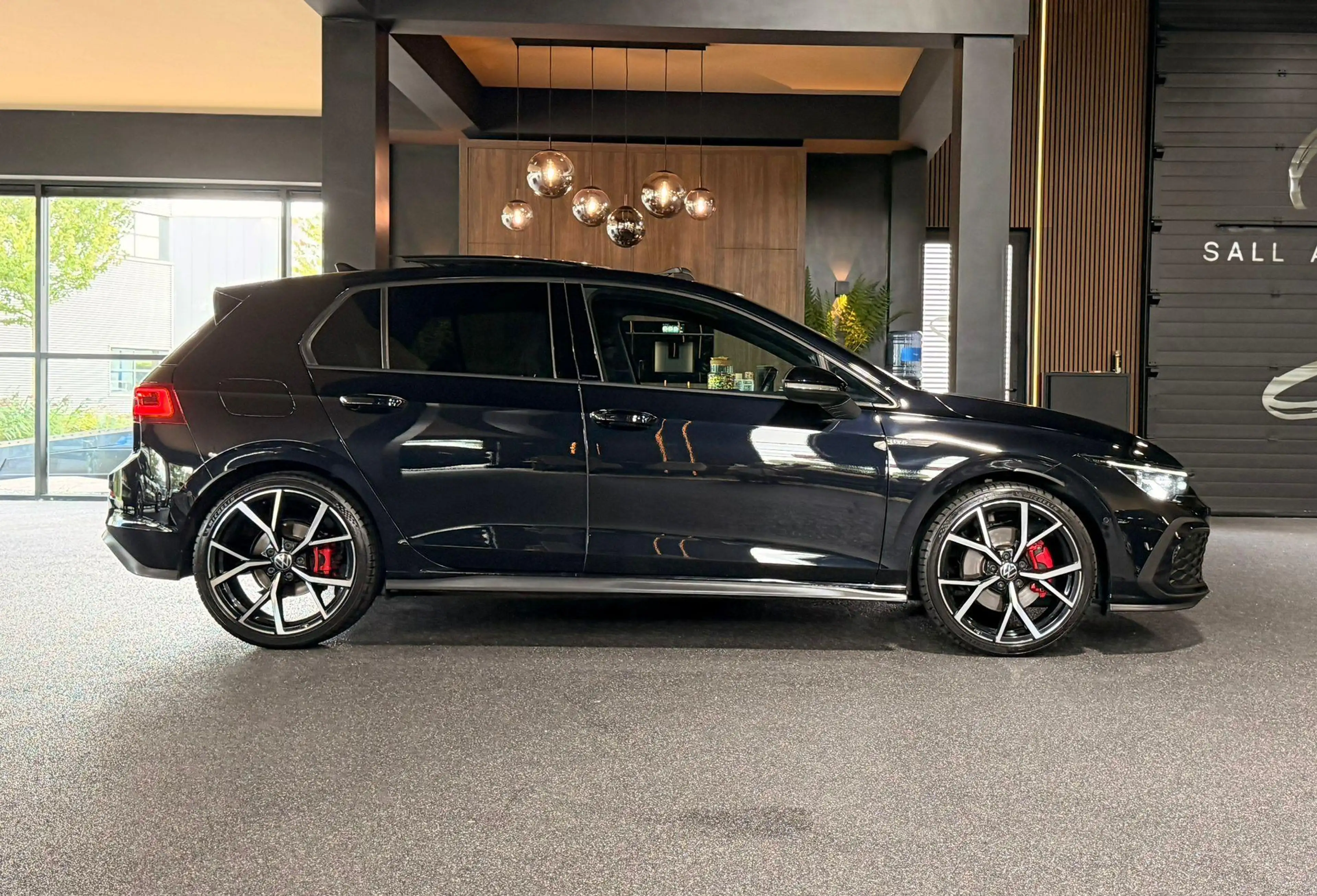 Volkswagen Golf GTD 2.0 TDI — photo 6