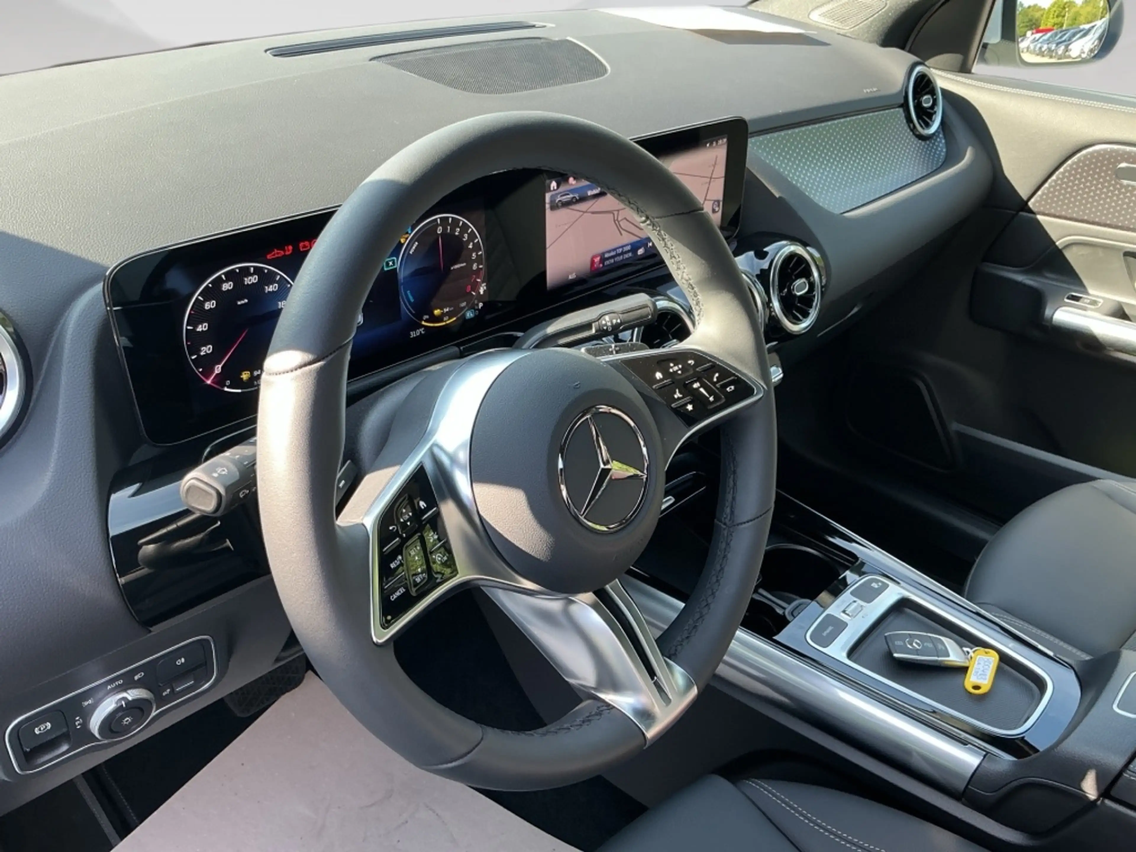 Mercedes-Benz GLA 250 e PROGRESSIVE MULTI AHK KAMERA SPUR PDC — photo 12