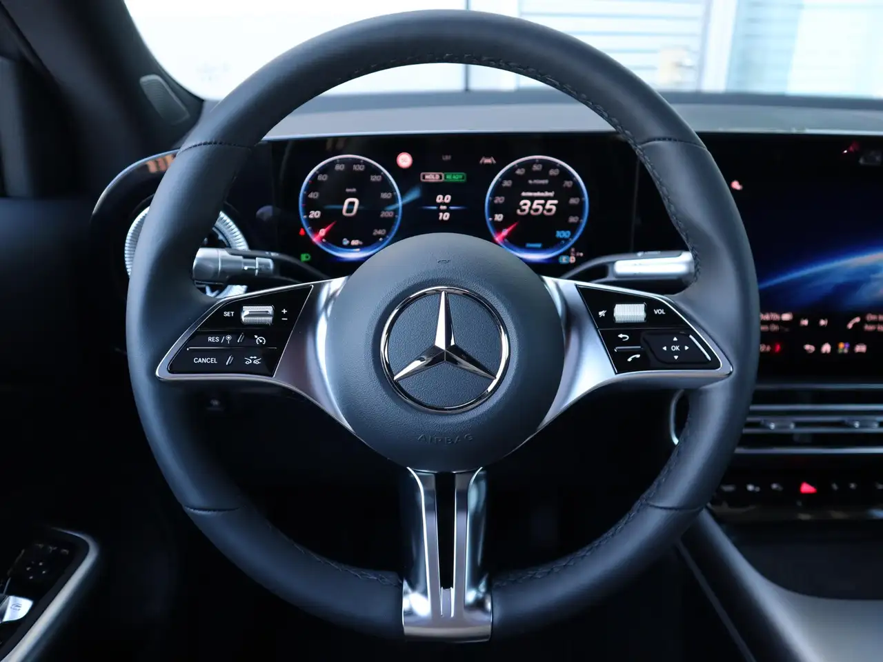 Mercedes-Benz GLB 2026 — фото 14