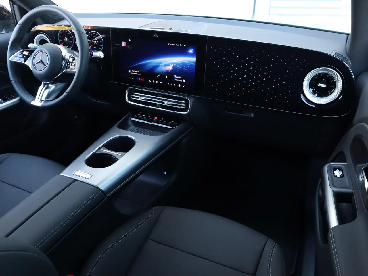 Mercedes-Benz GLB 2026