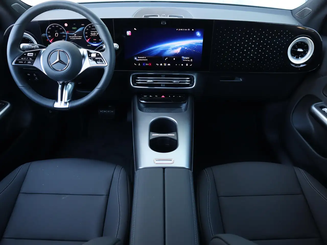 Mercedes-Benz GLB 2026 — фото 13