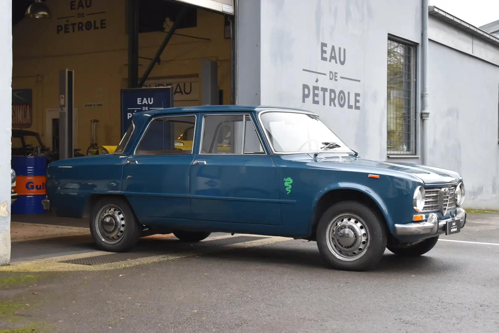 Alfa Romeo Giulia 1300 Blau - 1