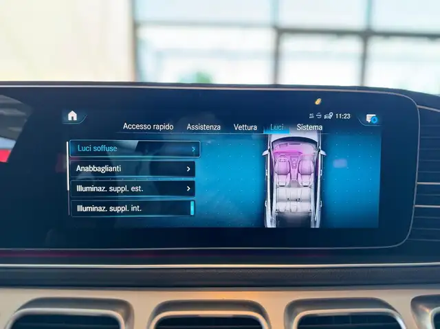 Mercedes-Benz Gle view 10
