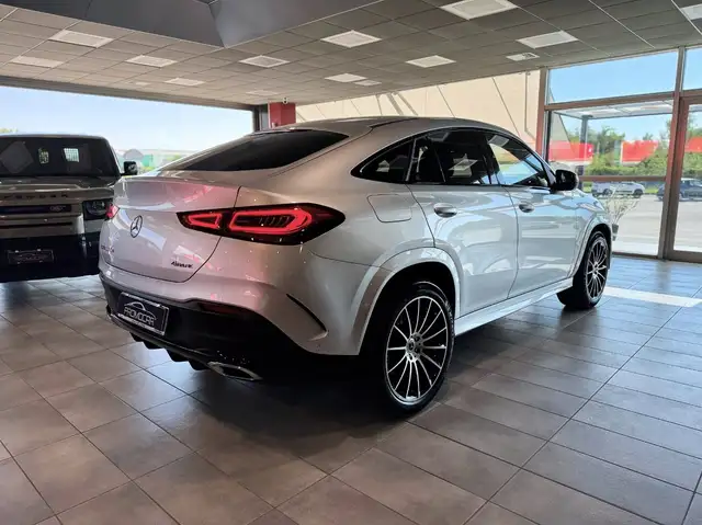 Mercedes-Benz Gle view 4