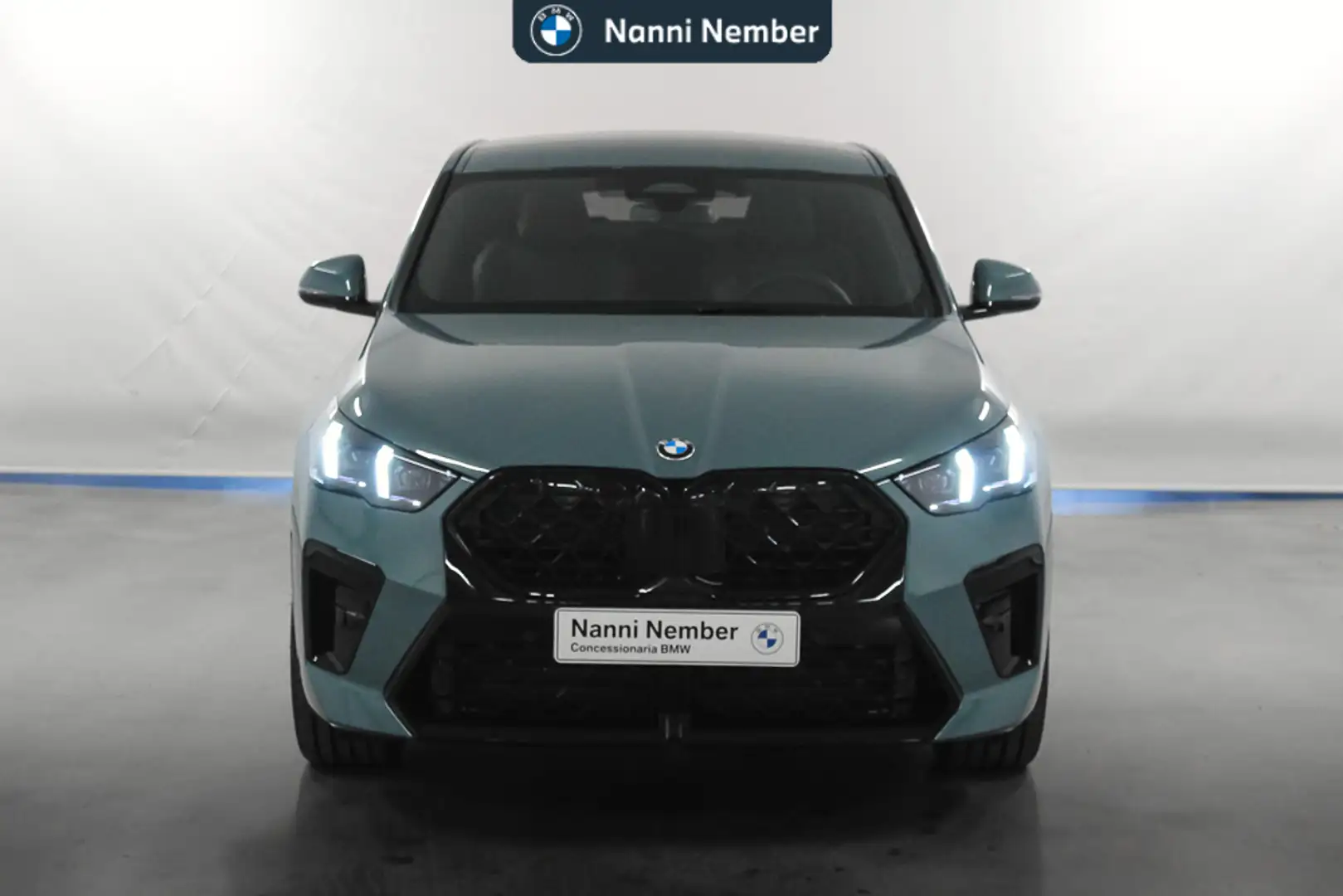 BMW X2 sDrive 18d MSport Pro Verde - 2