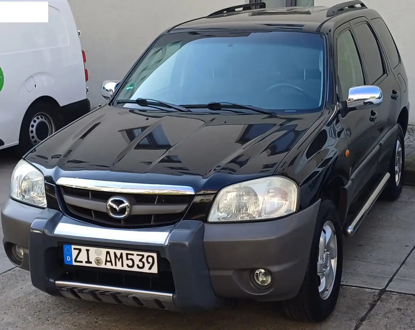 Mazda Tribute Tribute 4x4 Adventure Exclusive Schwarz - 2