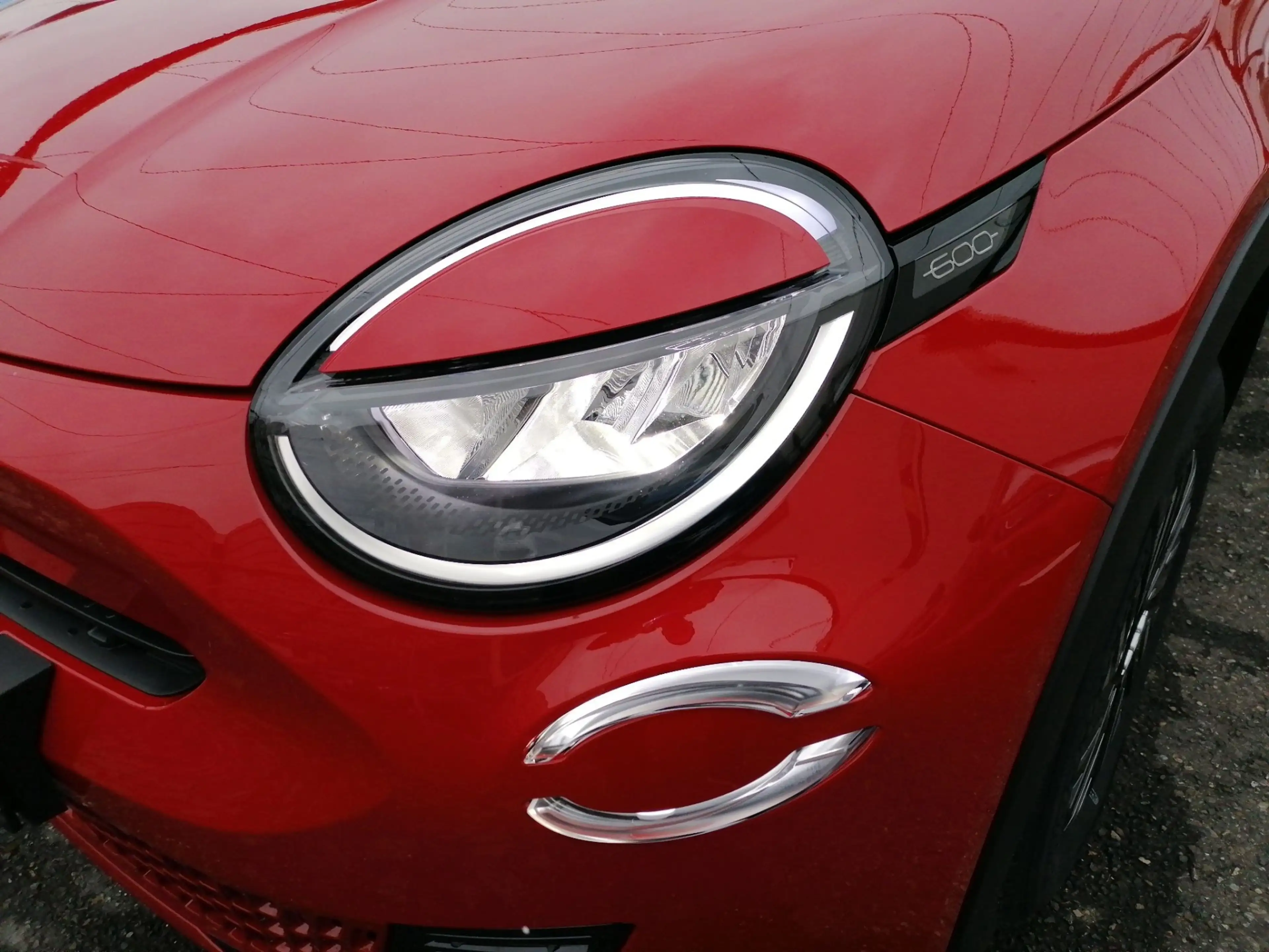 Fiat 600 e PDC LED KlimaA SpurH AUT — photo 3