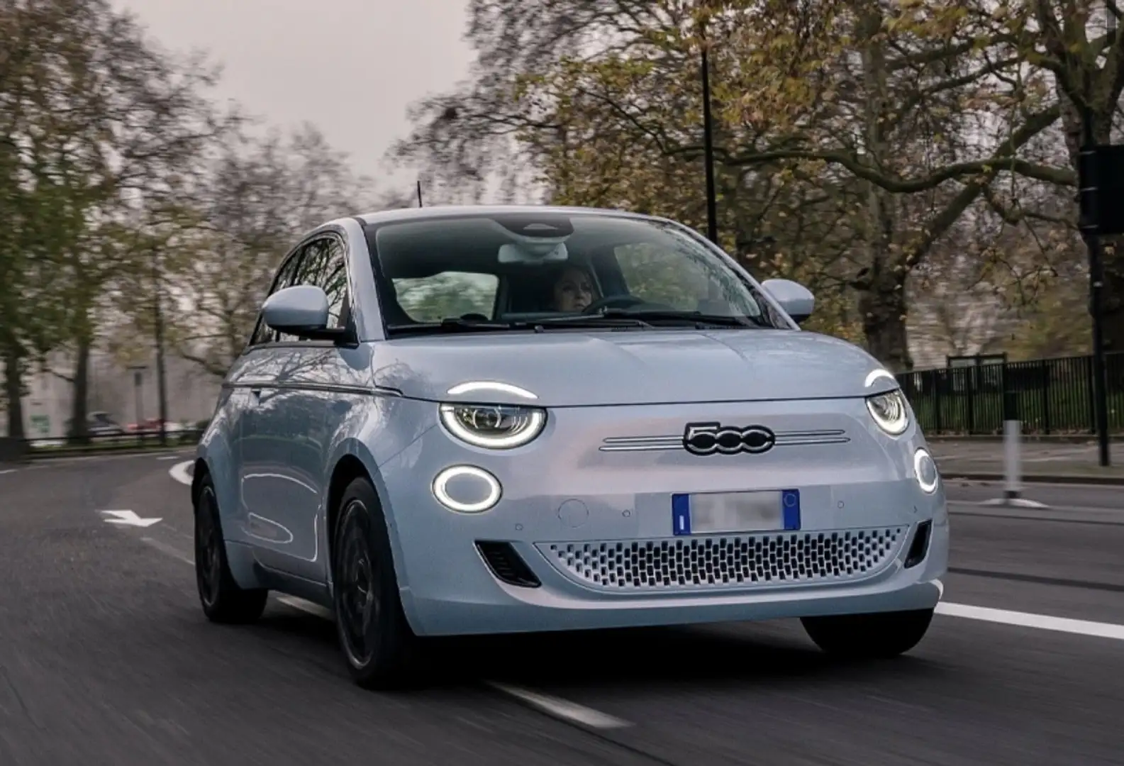 Fiat 500e 42 kWh Passion - 1