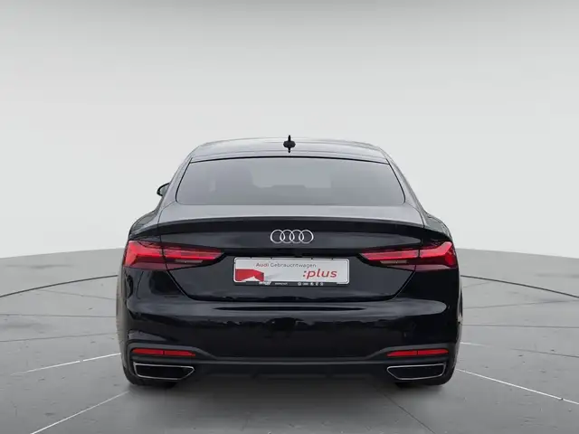 Audi A5 view 7
