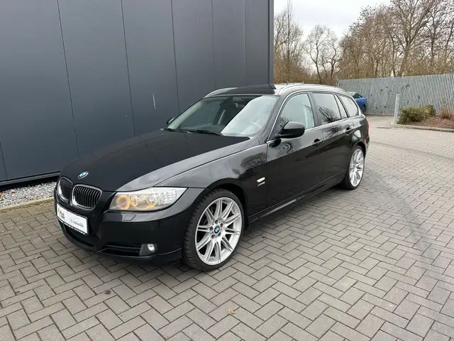 BMW 330 Baureihe 3 Touring 330d xDrive