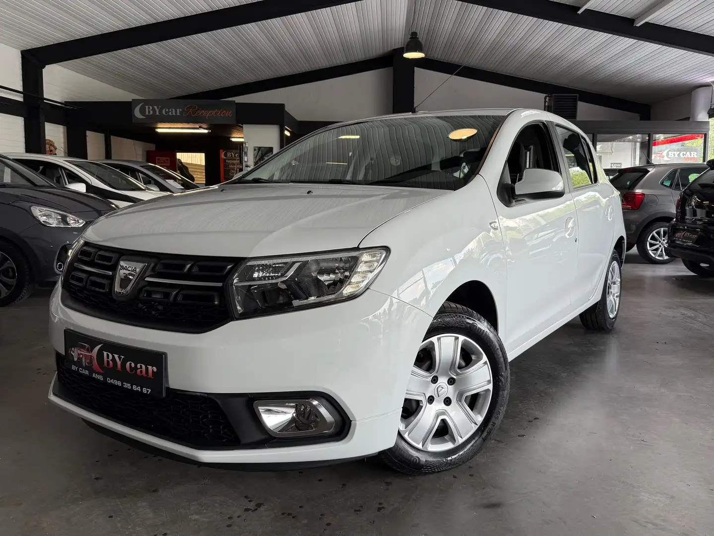 Dacia Sandero 1.0i SCe *GARANTIE 2 ANS* BLUETHOOT Blanc - 1